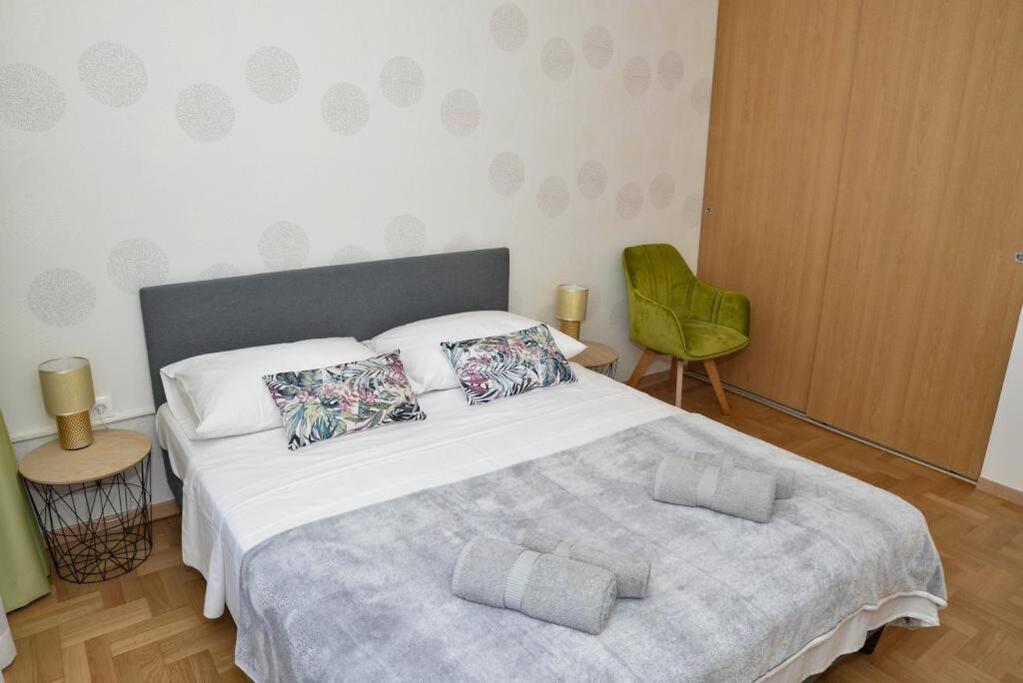 Apartment Longin Задар Экстерьер фото